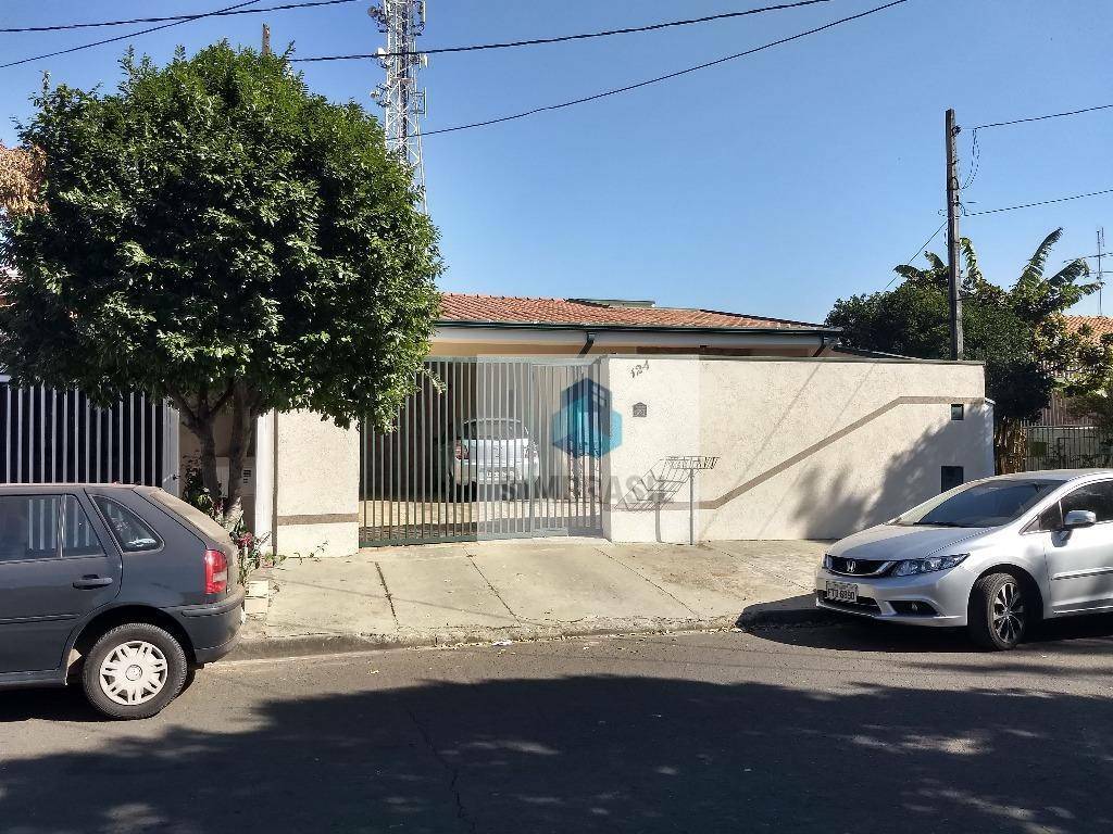 Casa à venda com 3 quartos, 177m² - Foto 2