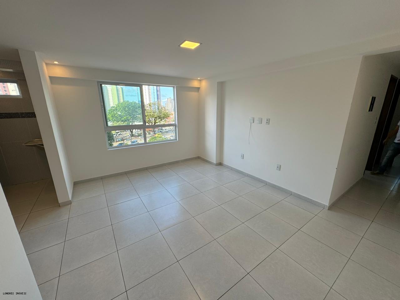 Apartamento à venda com 2 quartos, 58m² - Foto 7
