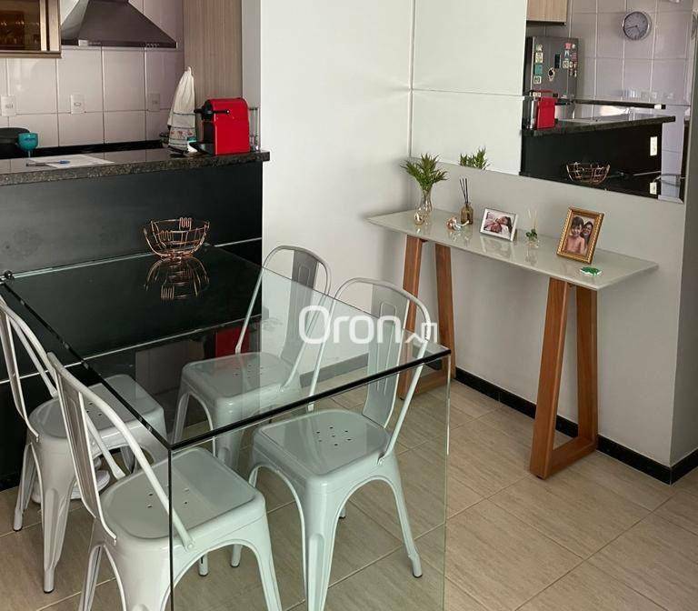 Apartamento à venda com 2 quartos, 58m² - Foto 2