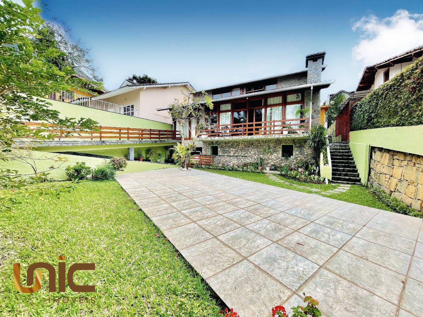 Casa à venda com 4 quartos, 220m² - Foto 45