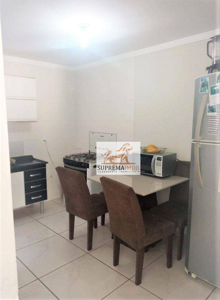 Casa à venda com 2 quartos, 65m² - Foto 3