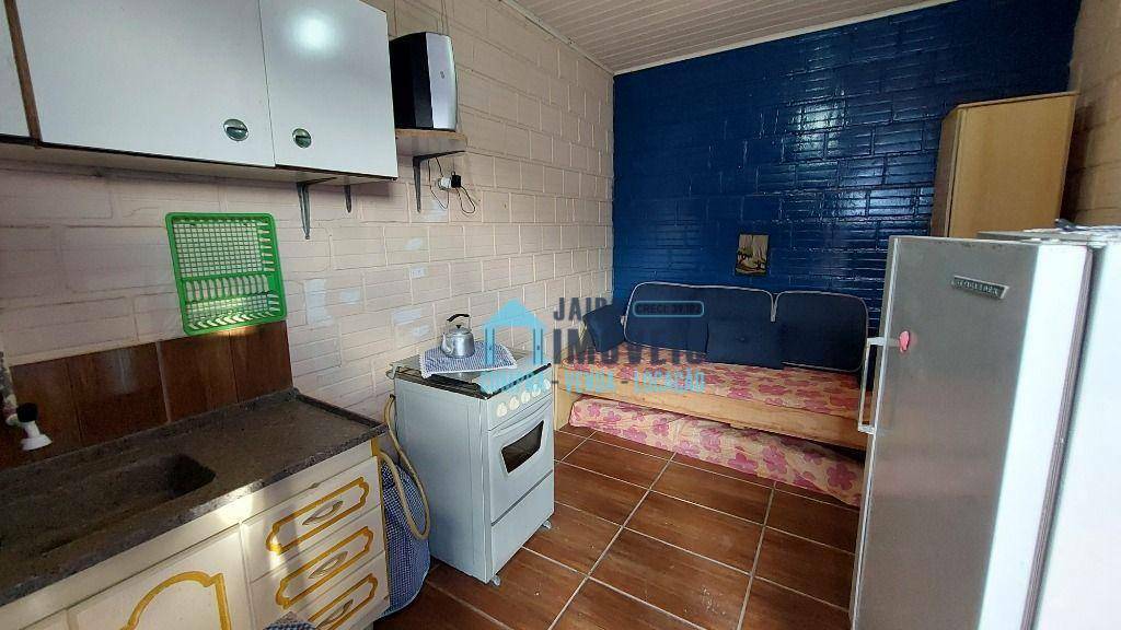 Pousada-Chalé à venda com 4 quartos, 140m² - Foto 12