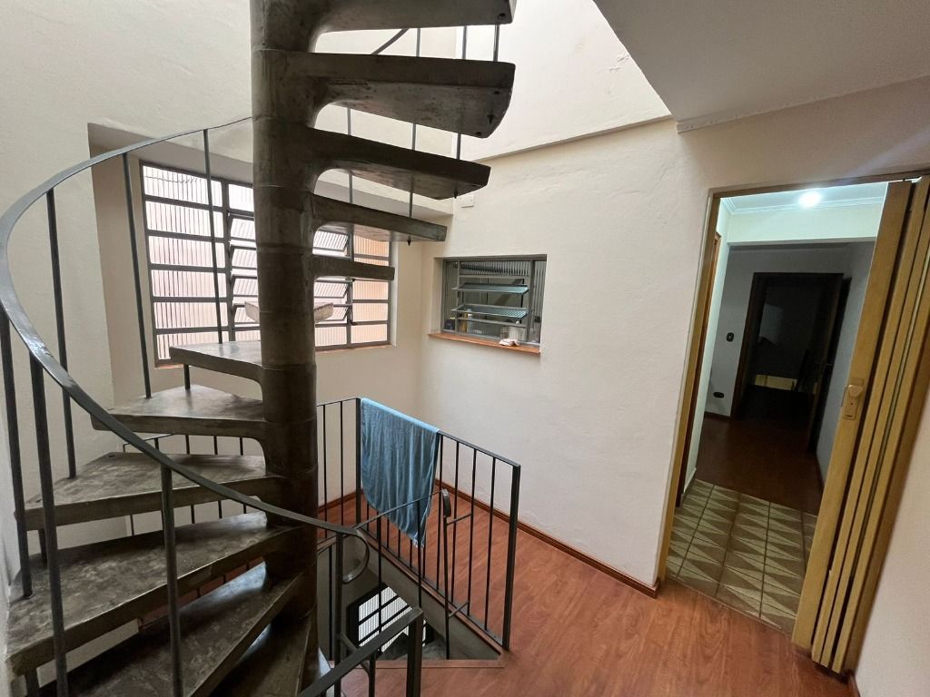 Sobrado à venda com 4 quartos, 233m² - Foto 40