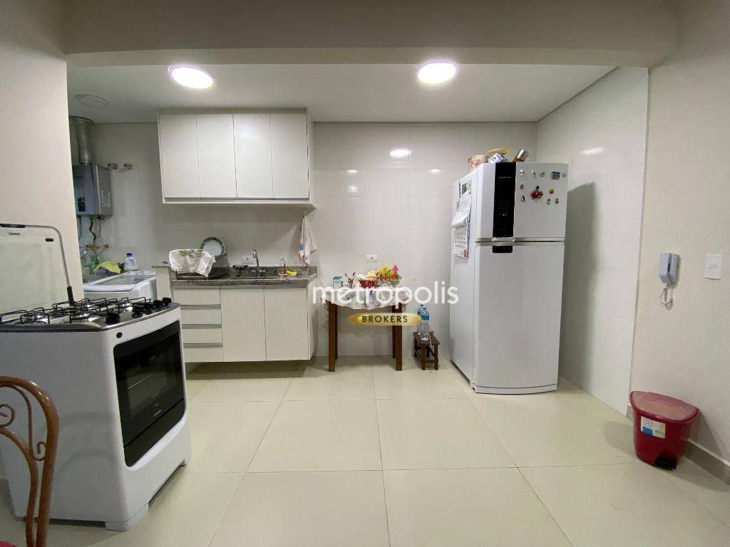 Apartamento à venda com 2 quartos, 68m² - Foto 9