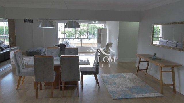 Apartamento à venda com 4 quartos, 193m² - Foto 4