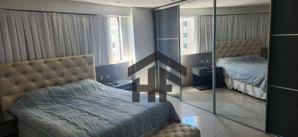 Apartamento à venda com 3 quartos, 95m² - Foto 11