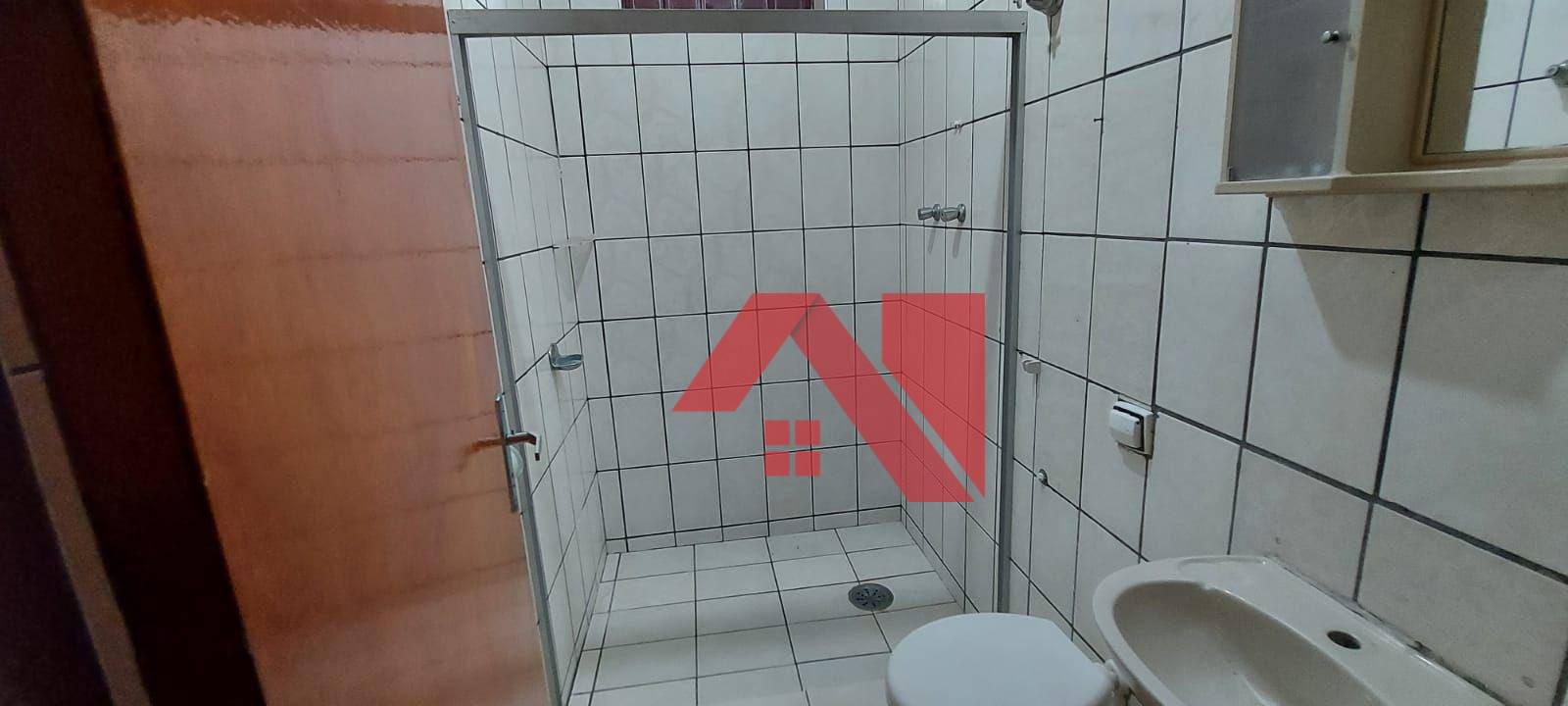 Sobrado à venda e aluguel com 3 quartos, 156m² - Foto 3