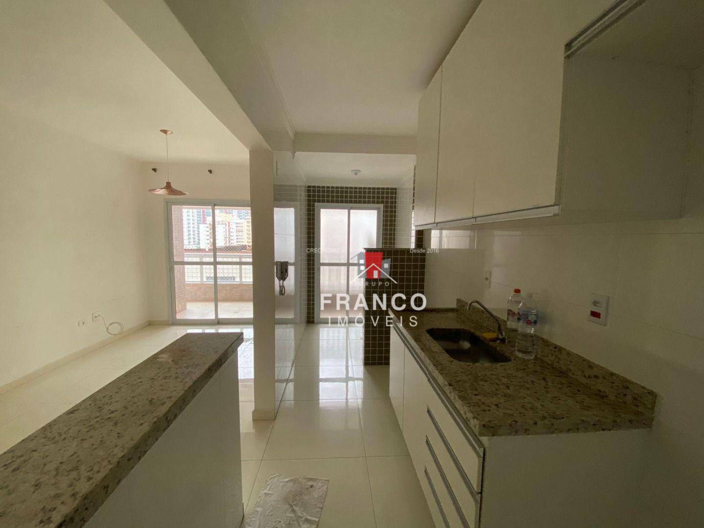 Apartamento à venda com 2 quartos, 75m² - Foto 8