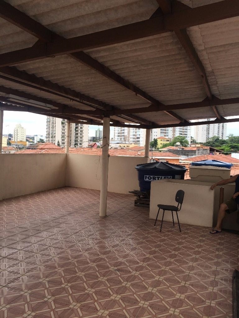 Sobrado à venda com 4 quartos, 170m² - Foto 2