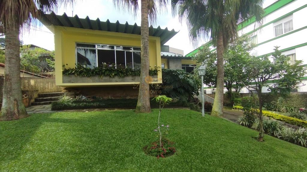 Casa à venda com 4 quartos, 170m² - Foto 2