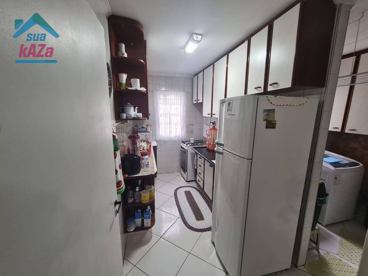 Apartamento à venda com 2 quartos, 61m² - Foto 4