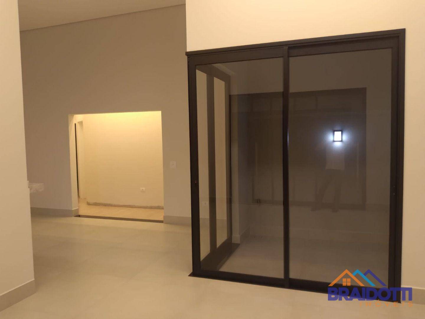 Casa à venda com 3 quartos, 212m² - Foto 7