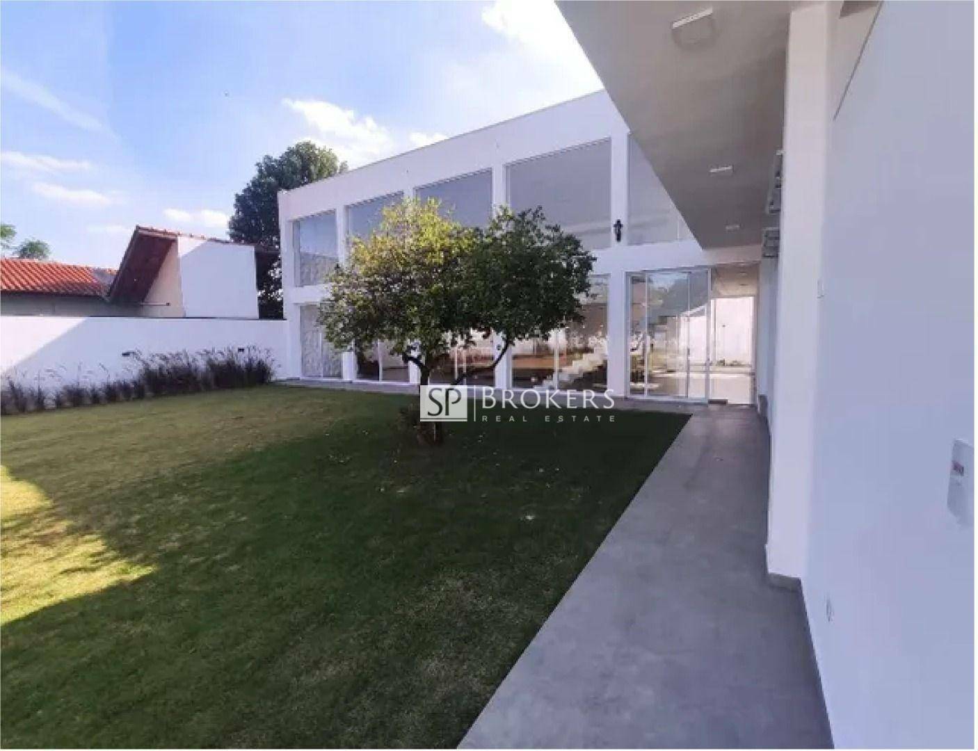 Casa à venda com 4 quartos, 580m² - Foto 1