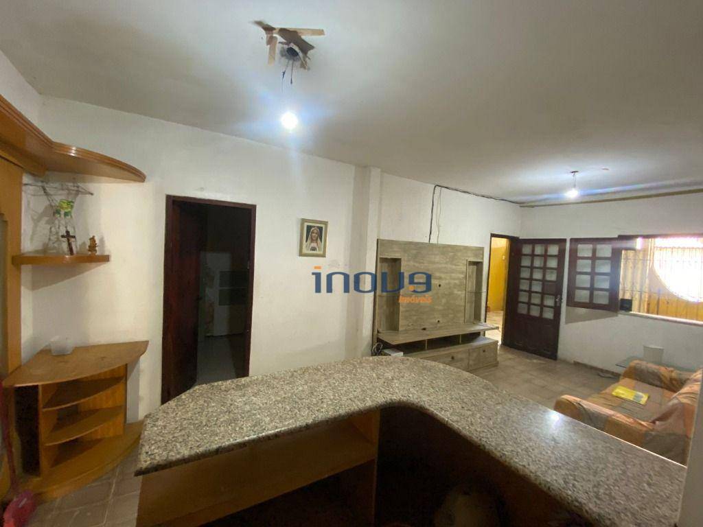 Casa à venda e aluguel com 5 quartos, 192m² - Foto 8