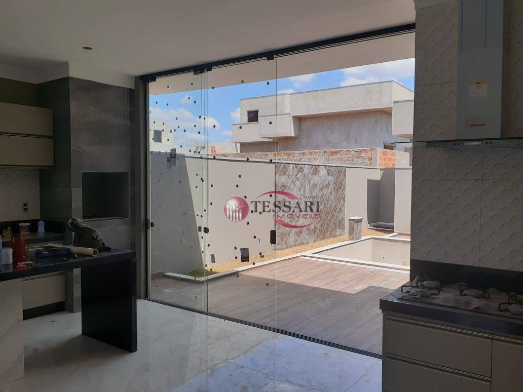 Casa à venda com 2 quartos, 161m² - Foto 12