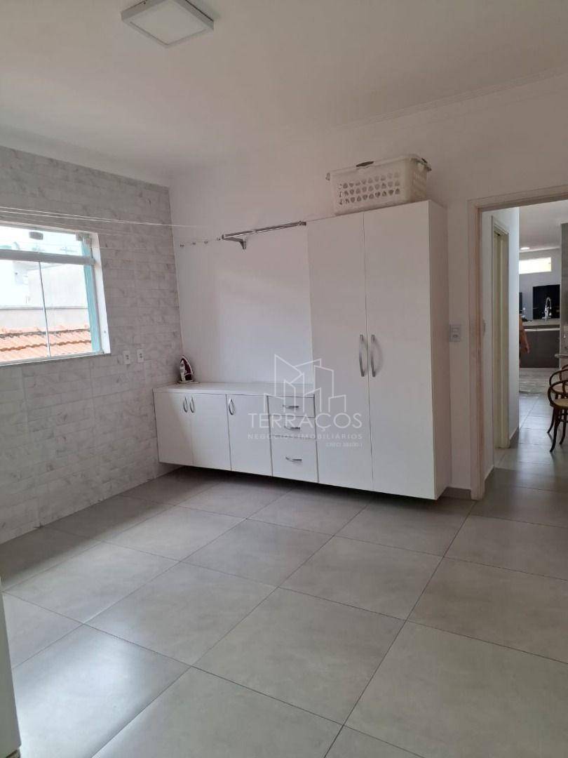 Sobrado à venda com 3 quartos, 250m² - Foto 31