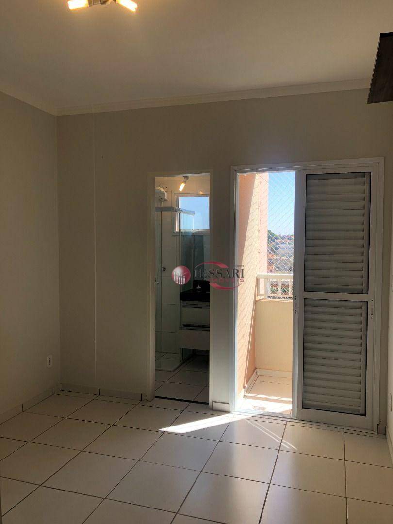 Apartamento à venda com 2 quartos, 70m² - Foto 4