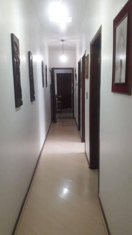 Sobrado à venda com 4 quartos, 380m² - Foto 24