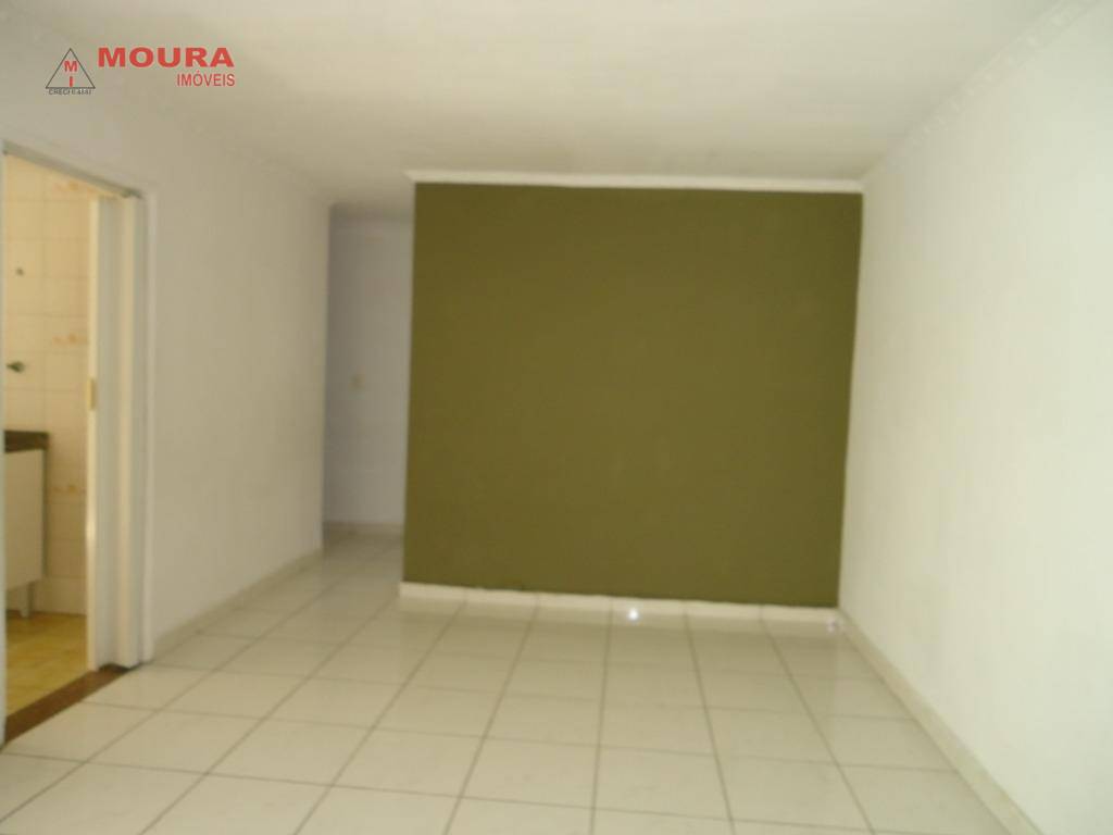 Apartamento à venda com 3 quartos, 80m² - Foto 4