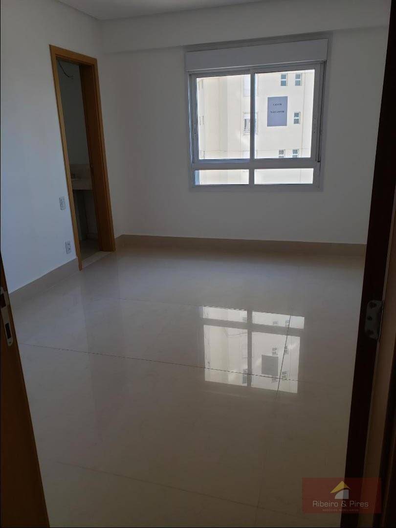 Apartamento à venda com 4 quartos, 261m² - Foto 13