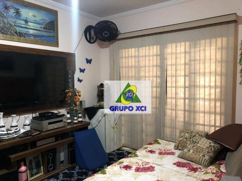 Casa à venda com 3 quartos, 300M2 - Foto 25