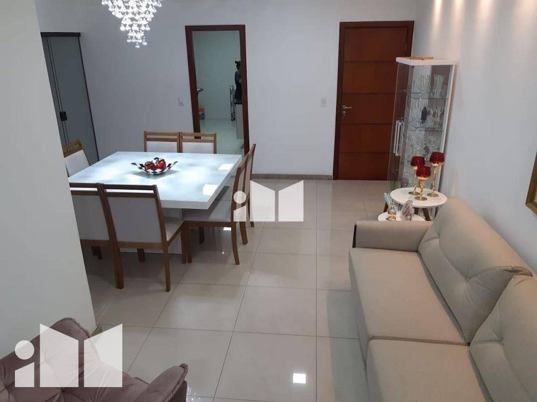 Apartamento à venda com 4 quartos, 165m² - Foto 3