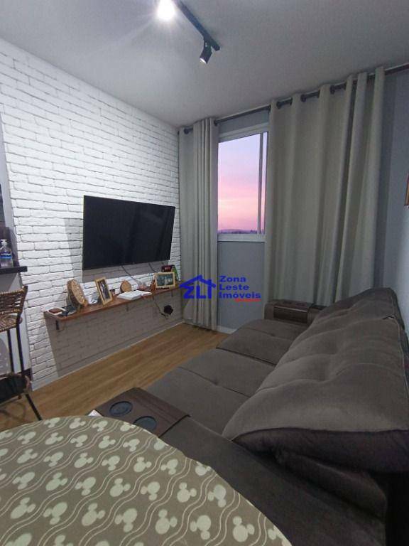 Apartamento à venda com 2 quartos, 44m² - Foto 3