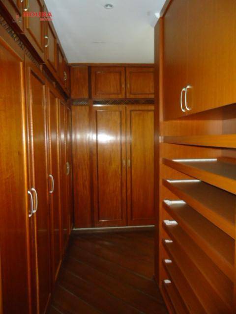 Apartamento à venda com 3 quartos, 159m² - Foto 9