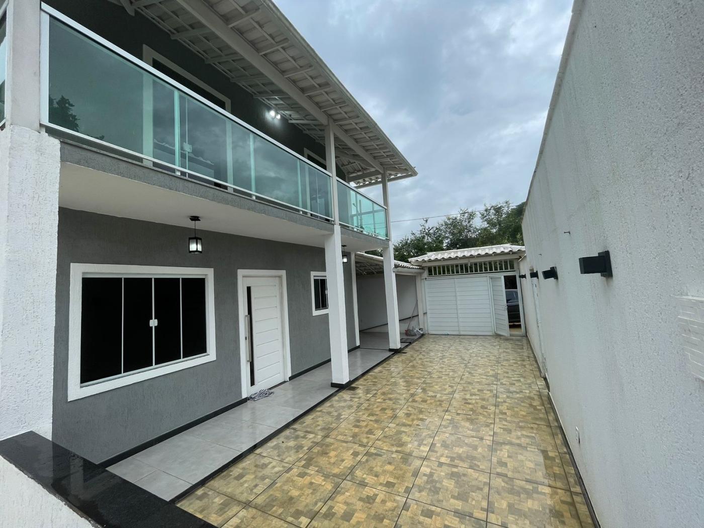 Casa à venda com 2 quartos, 450m² - Foto 2