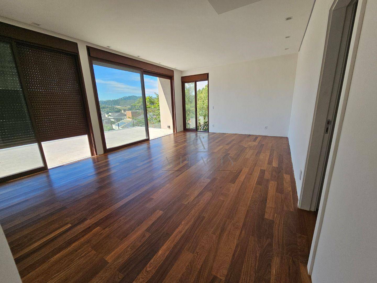 Casa de Condomínio à venda com 4 quartos, 1010m² - Foto 5