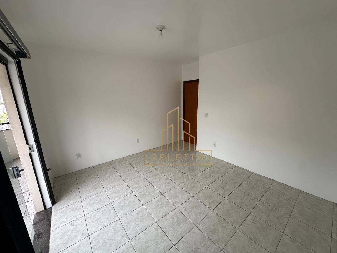 Apartamento para alugar com 1 quarto, 100m² - Foto 6