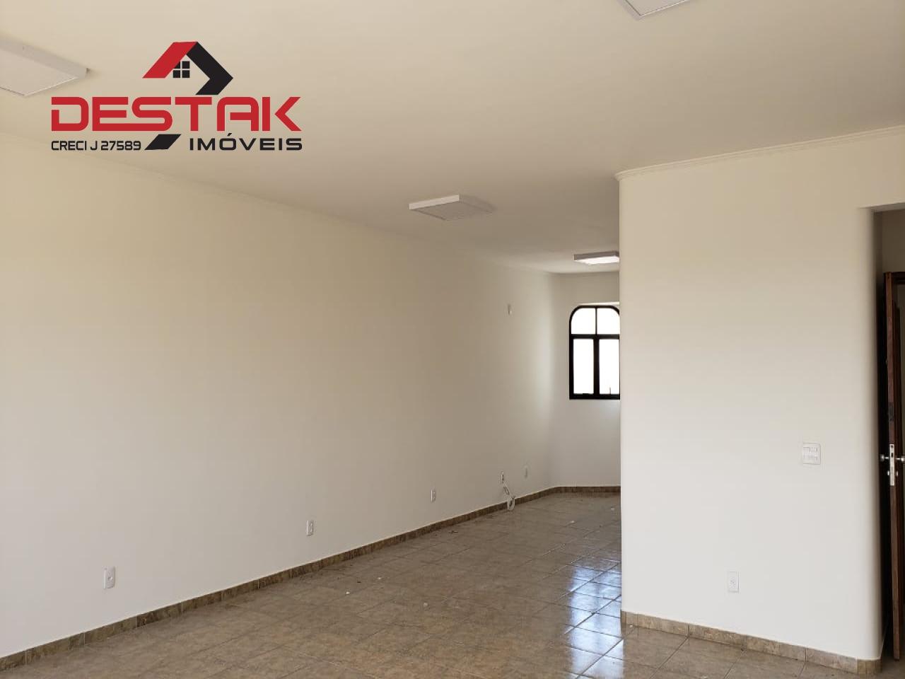 Apartamento para alugar com 3 quartos, 206m² - Foto 6