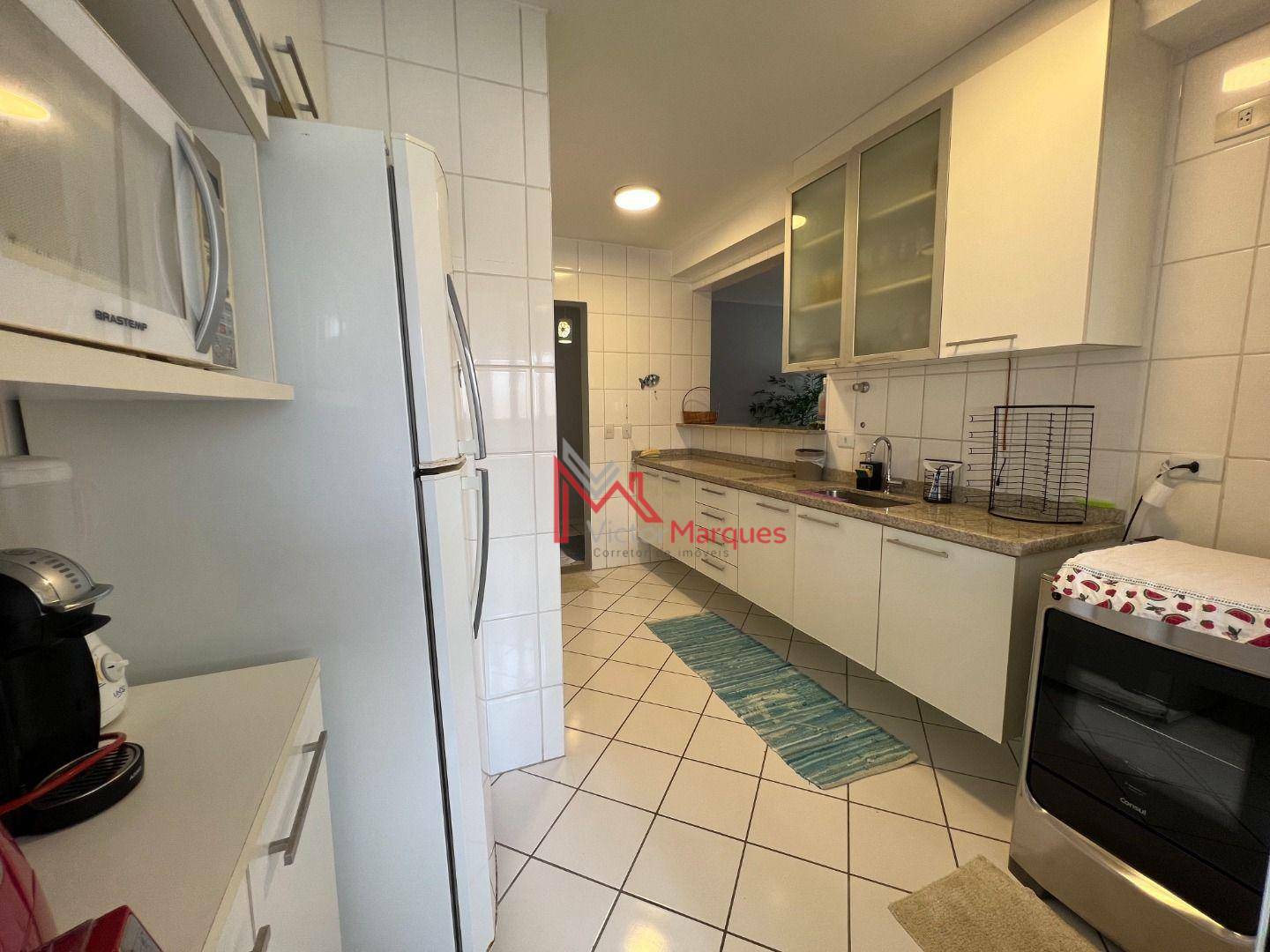 Apartamento à venda com 3 quartos, 110m² - Foto 9