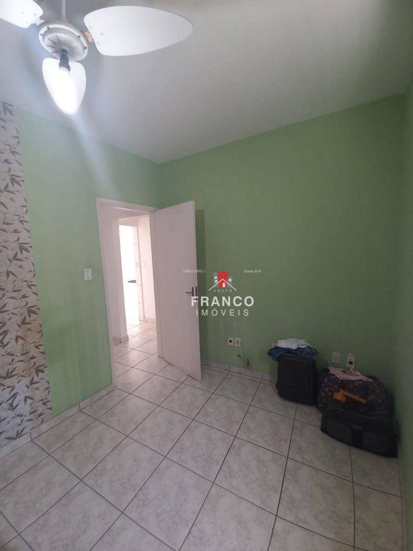 Apartamento à venda com 2 quartos, 60m² - Foto 7