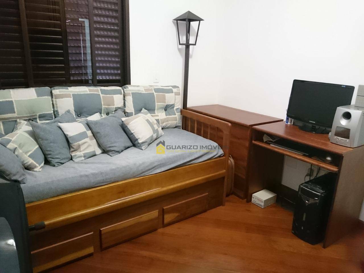 Apartamento à venda com 3 quartos, 161m² - Foto 18