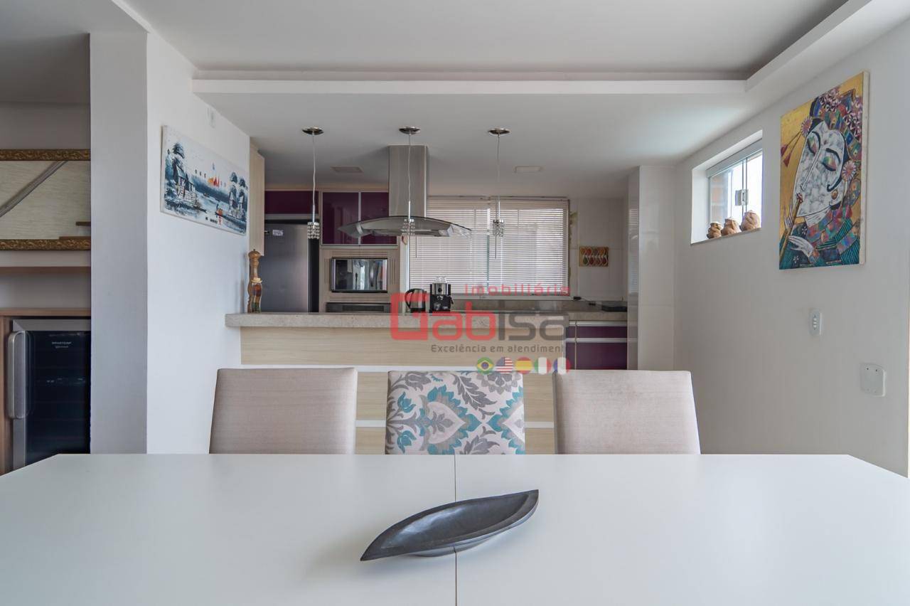 Cobertura à venda com 4 quartos, 210m² - Foto 9