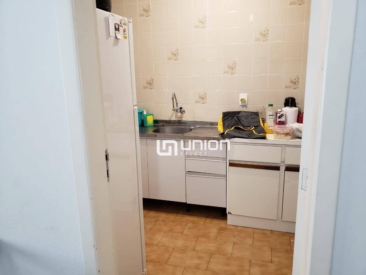 Apartamento à venda com 2 quartos, 74m² - Foto 5