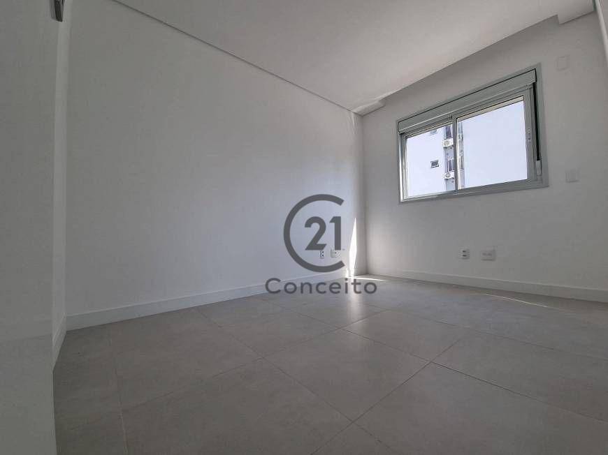 Apartamento à venda com 3 quartos, 84m² - Foto 4