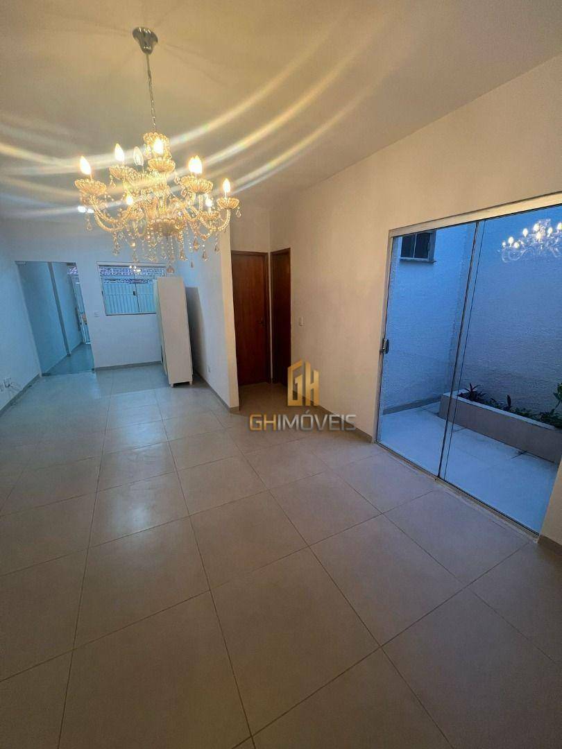 Casa à venda com 3 quartos, 145m² - Foto 4