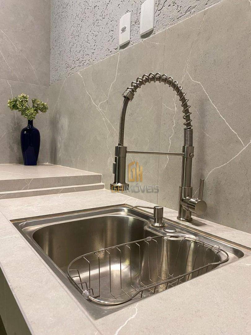 Casa de Condomínio à venda com 4 quartos, 192m² - Foto 5