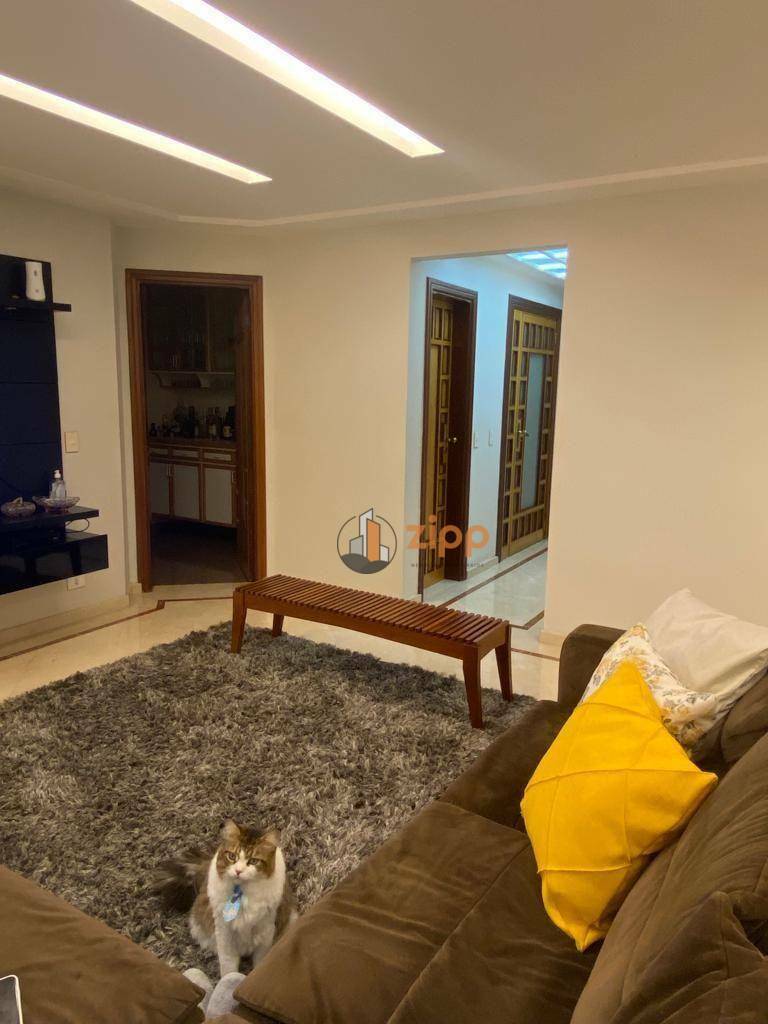 Apartamento à venda com 4 quartos, 158m² - Foto 8