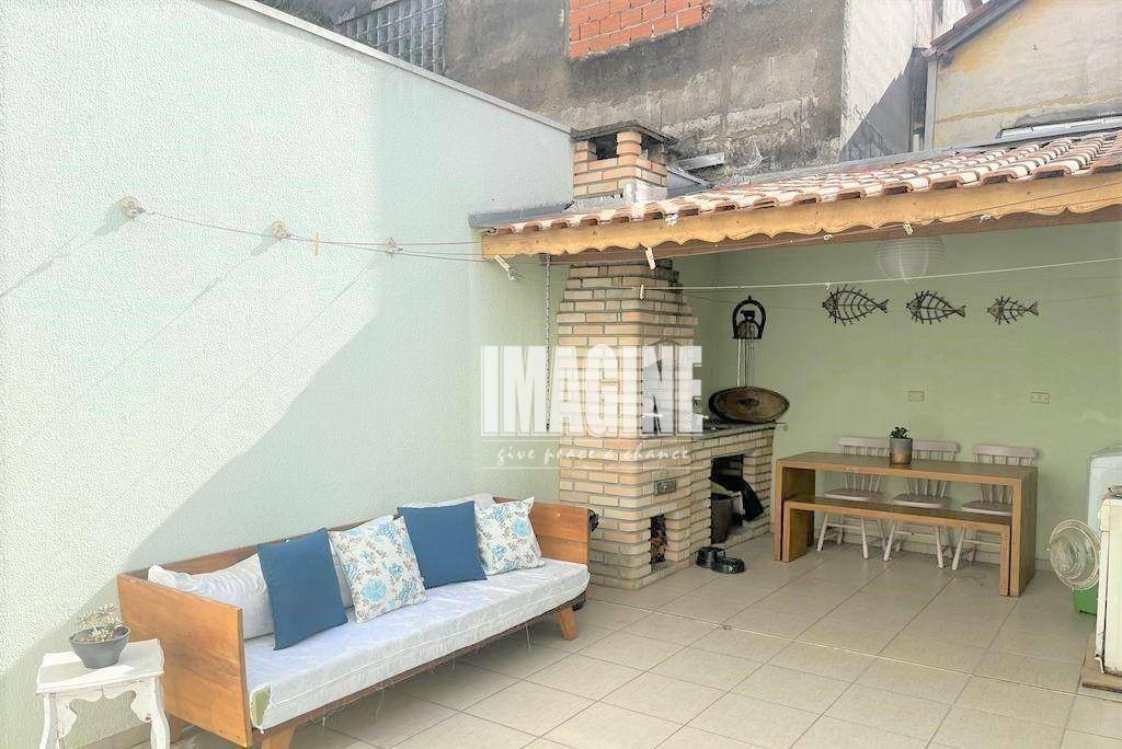 Sobrado à venda com 3 quartos, 165m² - Foto 1