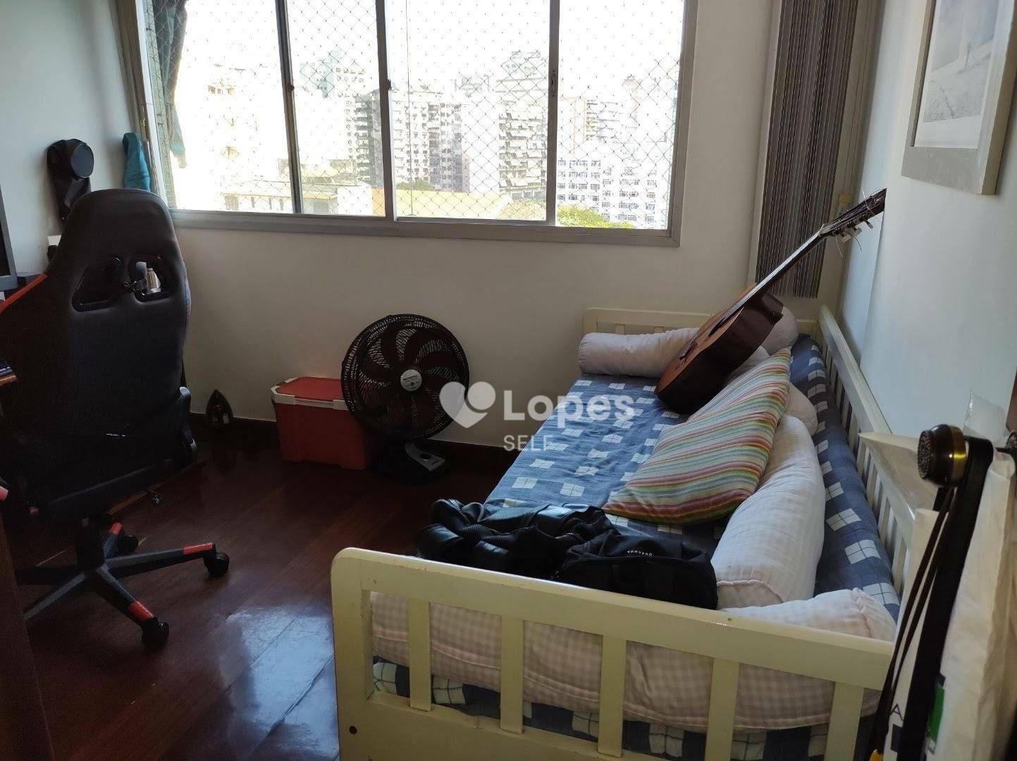 Apartamento à venda com 3 quartos, 120m² - Foto 8