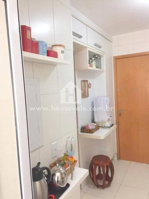 Apartamento à venda com 3 quartos, 75m² - Foto 8