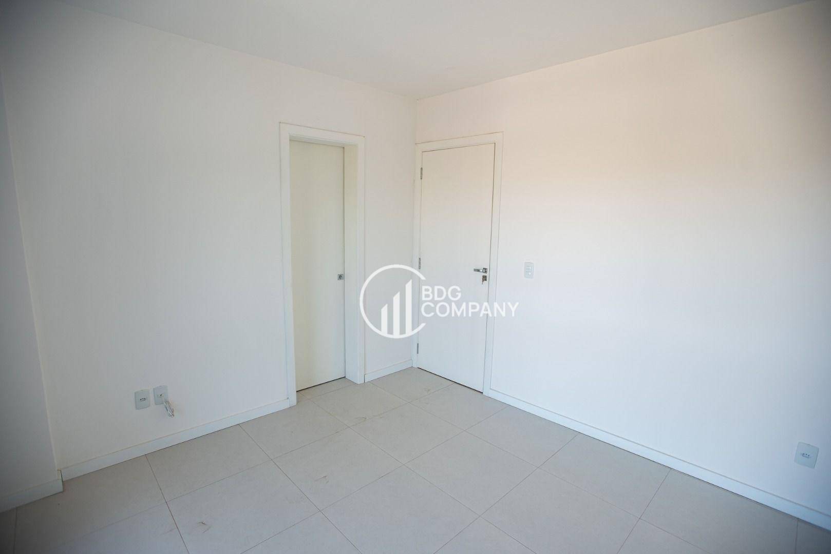 Apartamento à venda com 2 quartos, 65m² - Foto 14