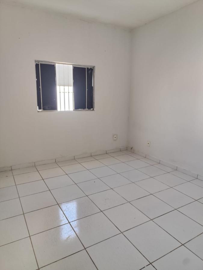 Casa para alugar com 2 quartos, 90m² - Foto 12