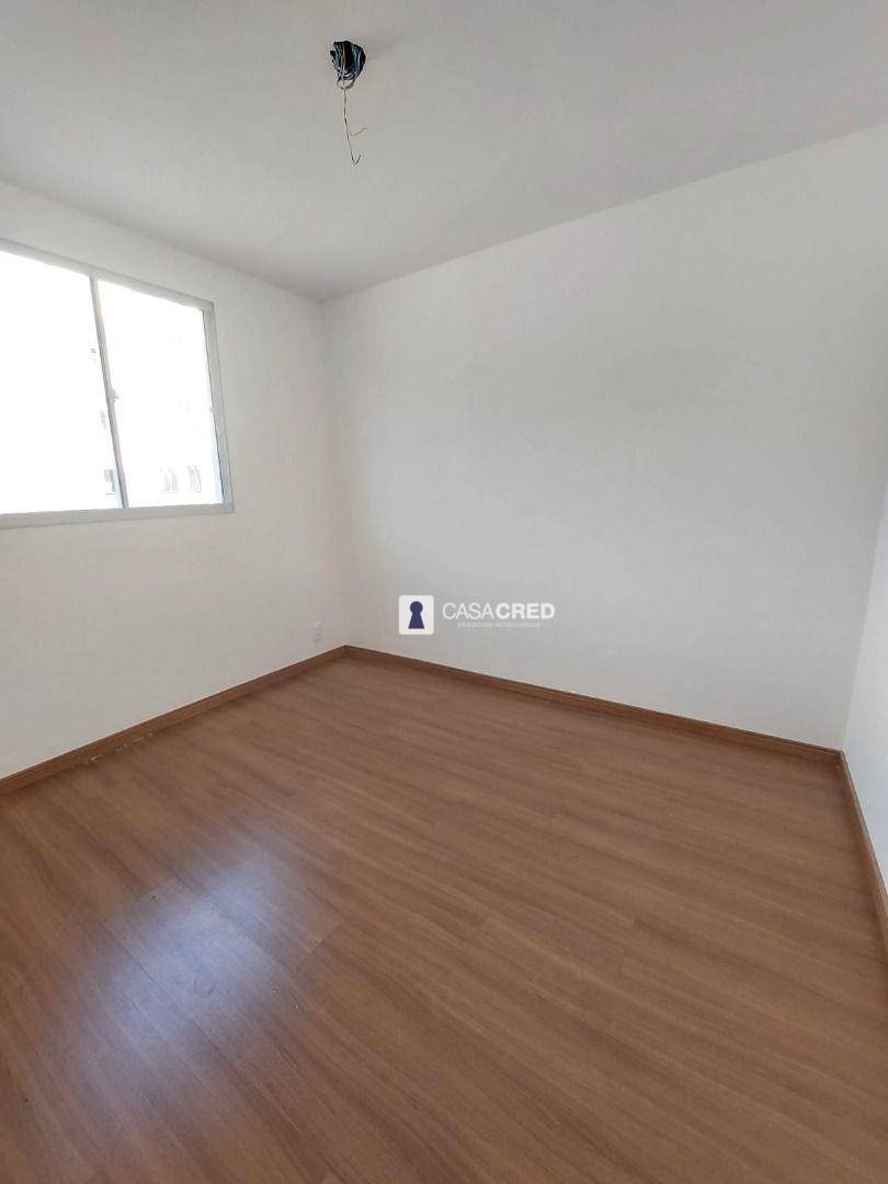 Apartamento para alugar com 2 quartos, 45m² - Foto 3