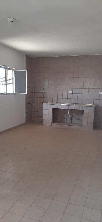 Casa à venda com 2 quartos, 200m² - Foto 13