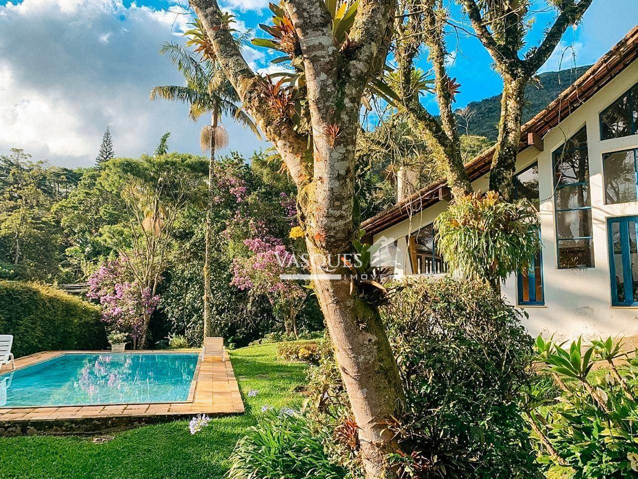 Casa à venda com 3 quartos, 148m² - Foto 3