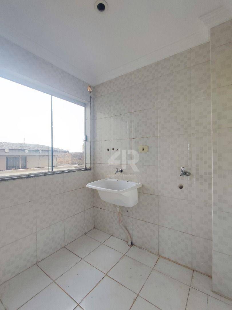 Apartamento à venda com 2 quartos, 70m² - Foto 8